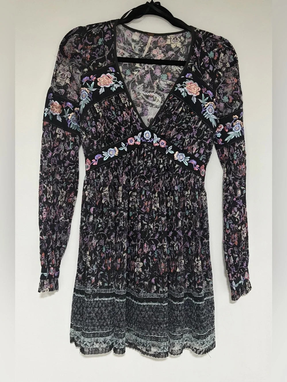 Free People Cherry Blossom Embroidered Lace Mini Dress Size 0